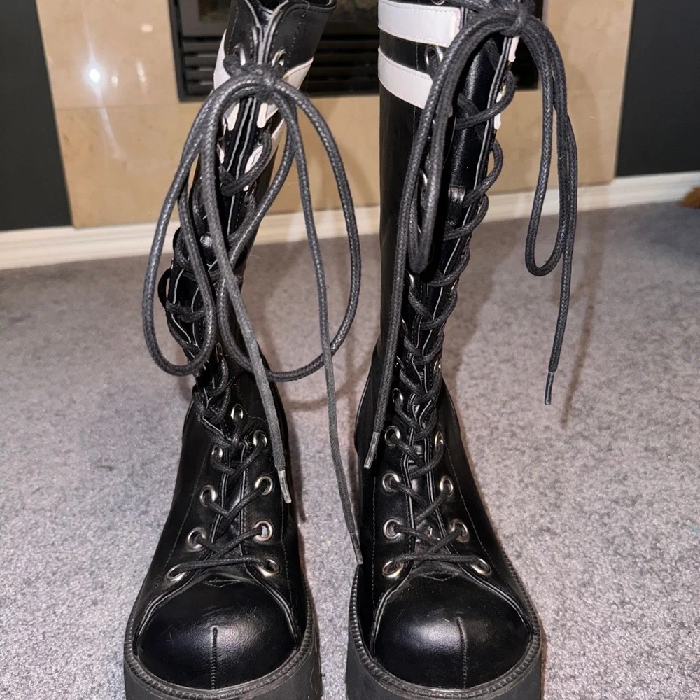 Demonia Ranger 320 - Picture 2 of 6